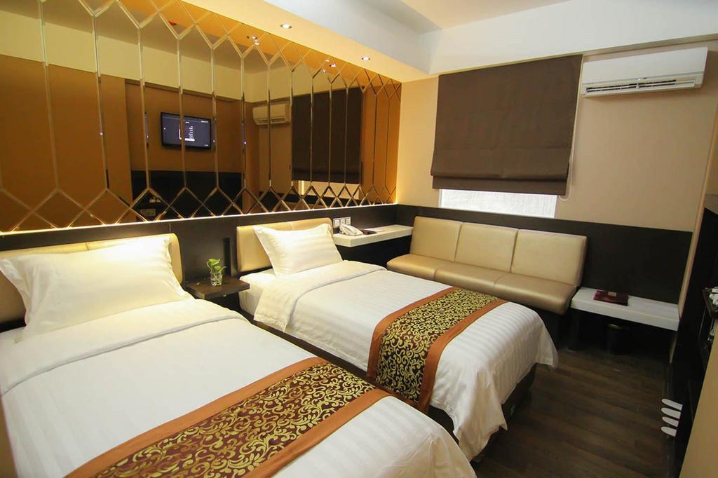 Favor Hotel Makassar City Center By Life Номер фото